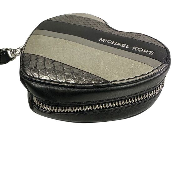 Michael Kors Black & Gray Leather Heart Wristlet Coin Purse - Picture 5 of 7
